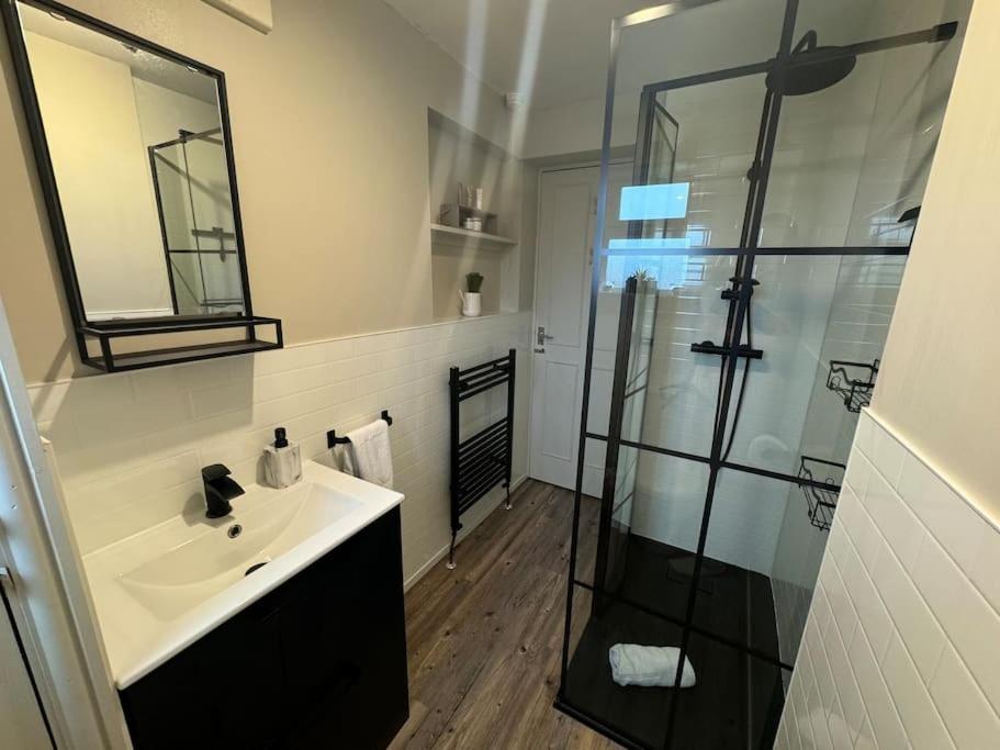 Stylish With Stunning Views Bristol